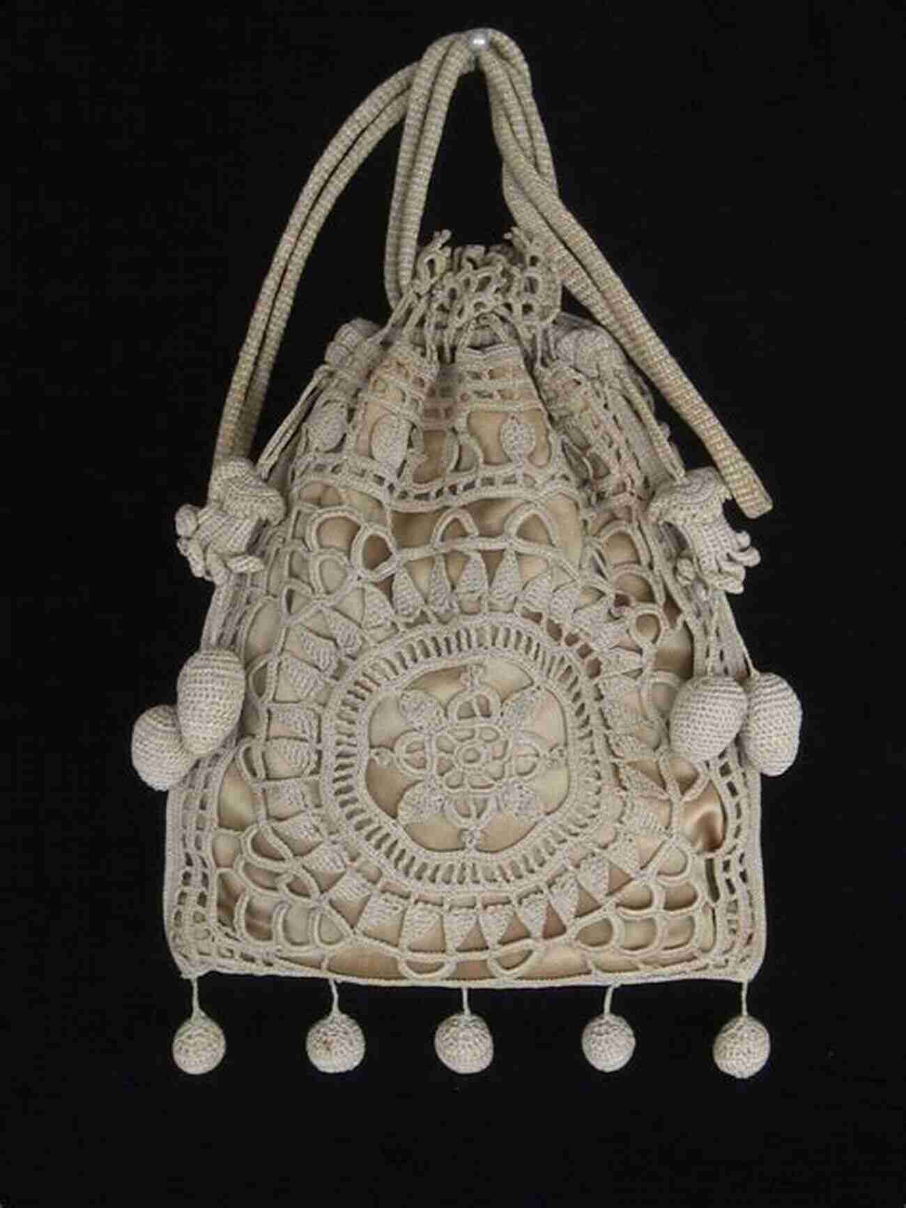 10 Must Have Handbags Crochet Designs Must Have Handbags: 6 Crochet Designs