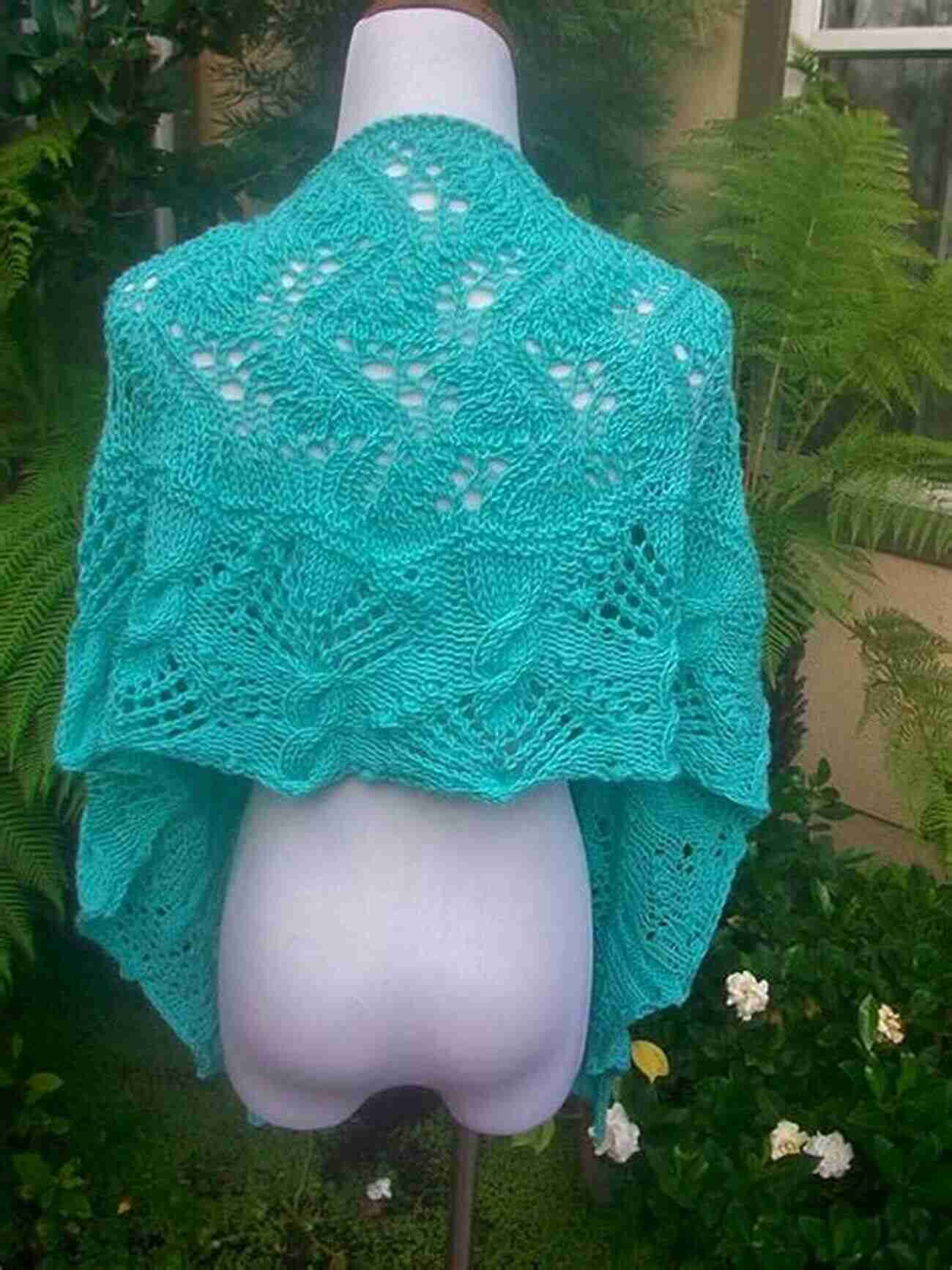 A Captivating Shawlette With Peacock Feather Inspired Lacework Knitting Plant Anatomy 2: Shawl Knitting Patterns Inspired By The Work Of Nehemiah Grew Part Two