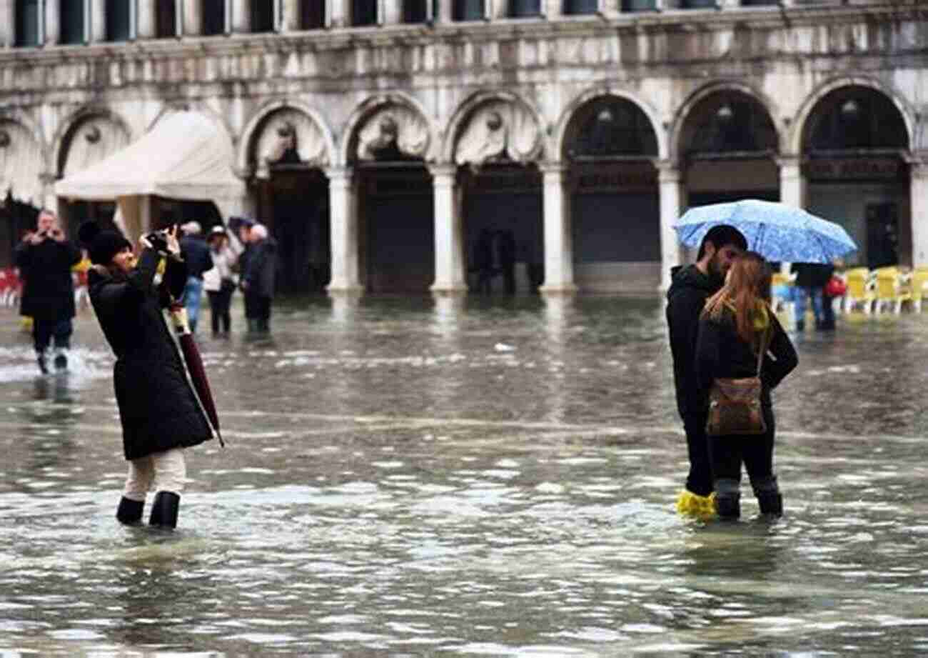 Acqua Alta, Flooding In Venice Salve Venetia (Vol 1 2): The Gleanings From Venetian History (With Original Illustrations)