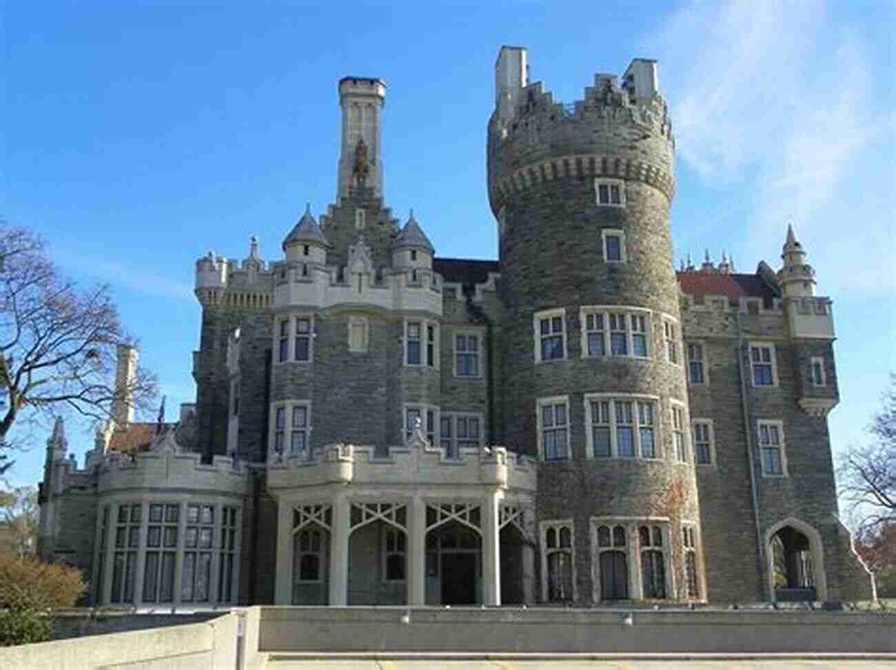 Casa Loma Toronto's Majestic Castle 90 Awesome Things To Do In Toronto : Everything You Need To Know