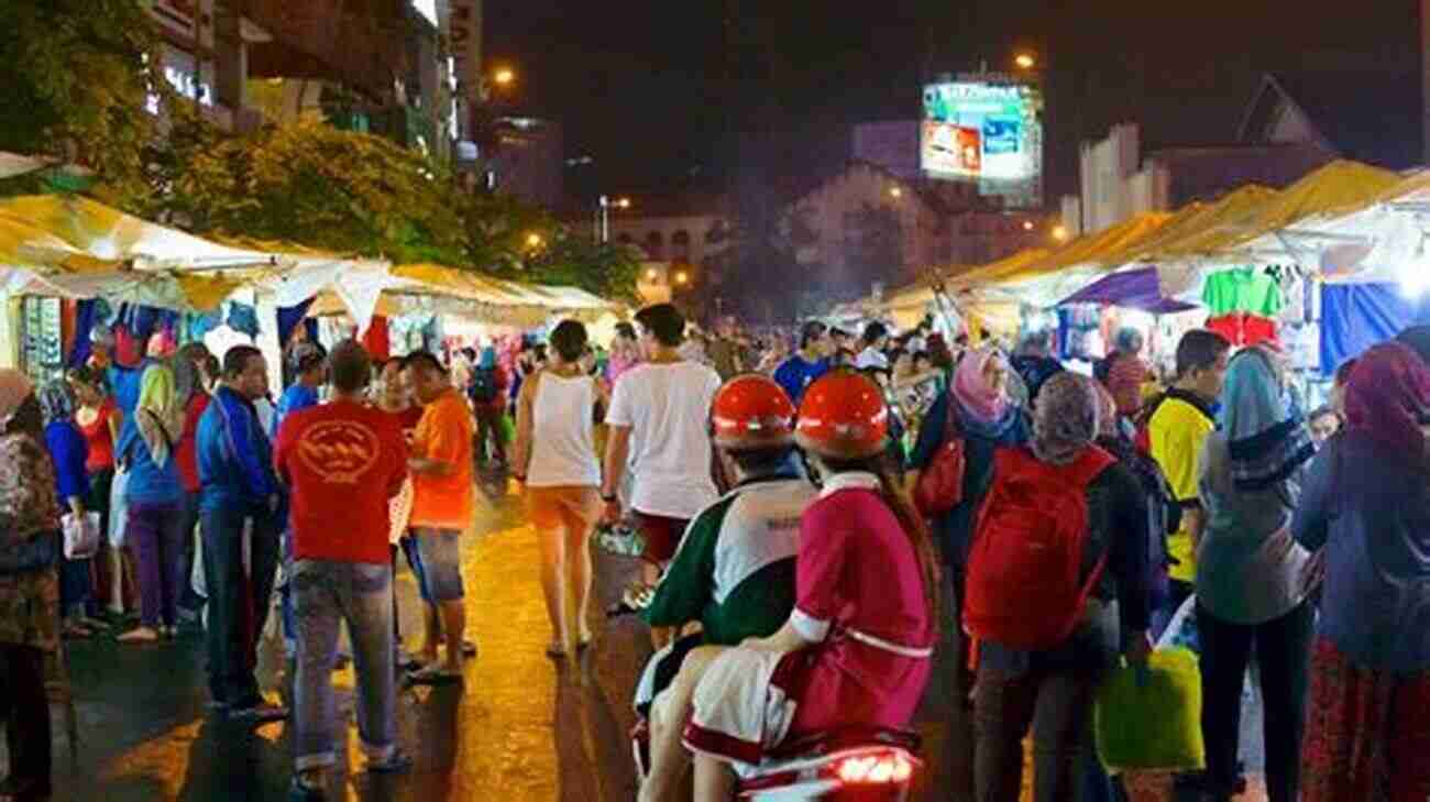 Locals And Tourists Exploring The Vibrant Ben Thanh Market A Complete Guide To Ho Chi Minh City