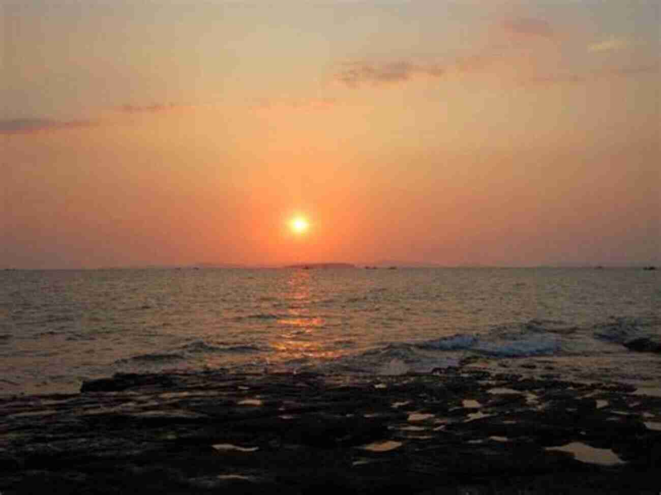 Sunset View At Independence Beach Sihanoukville: 20 Must See Attractions (Cambodia 12)