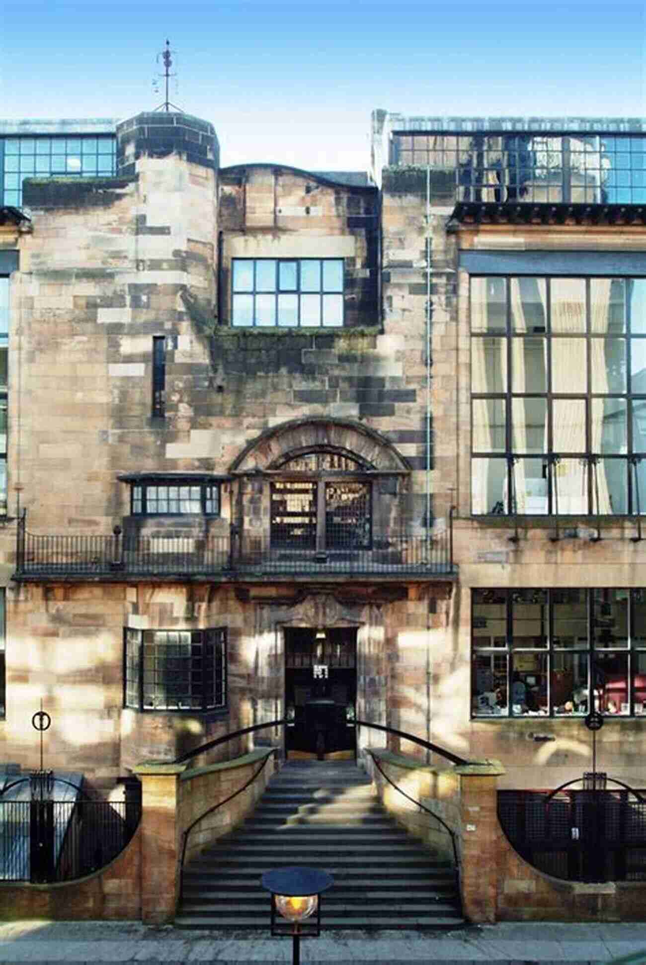 The Glasgow School Of Art 10 Great Locations In Glasgow Dorothea Benton Frank