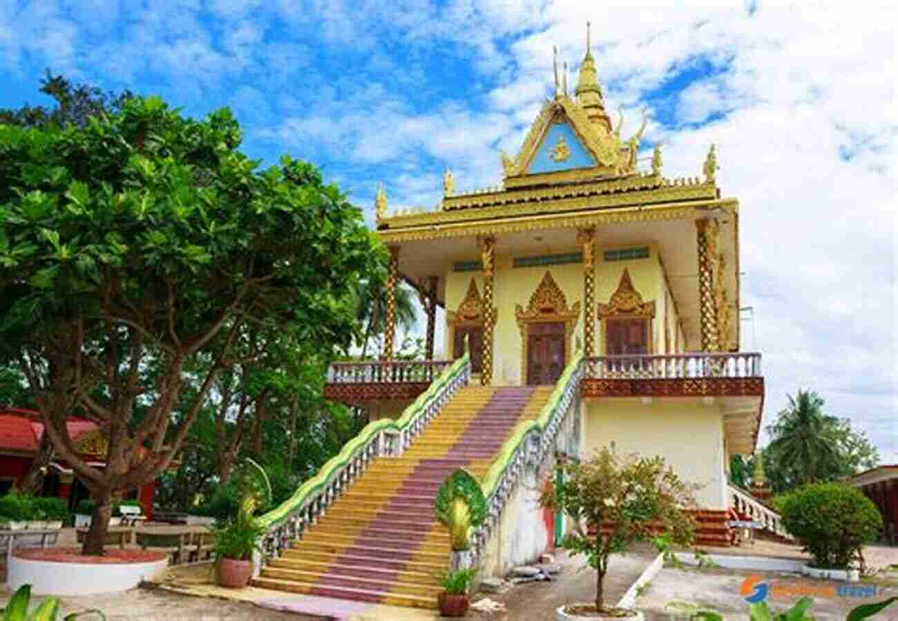 Wat Leu Temple Overlooking Sihanoukville Sihanoukville: 20 Must See Attractions (Cambodia 12)